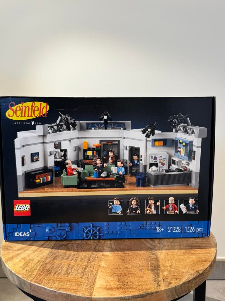 Lego: Ideas - Seinfeld (21328) (SEALED), Lego, Ophalen of Verzenden, Complete set, Ongeopend/sealed