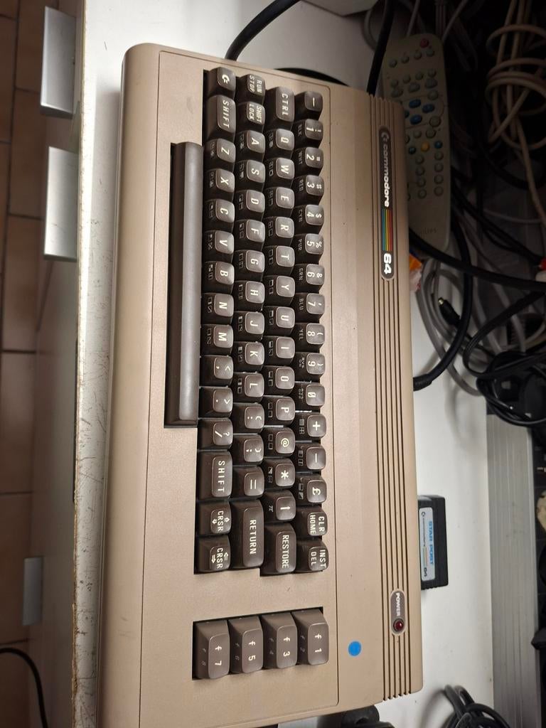 Te koop Commodore 64, Ophalen