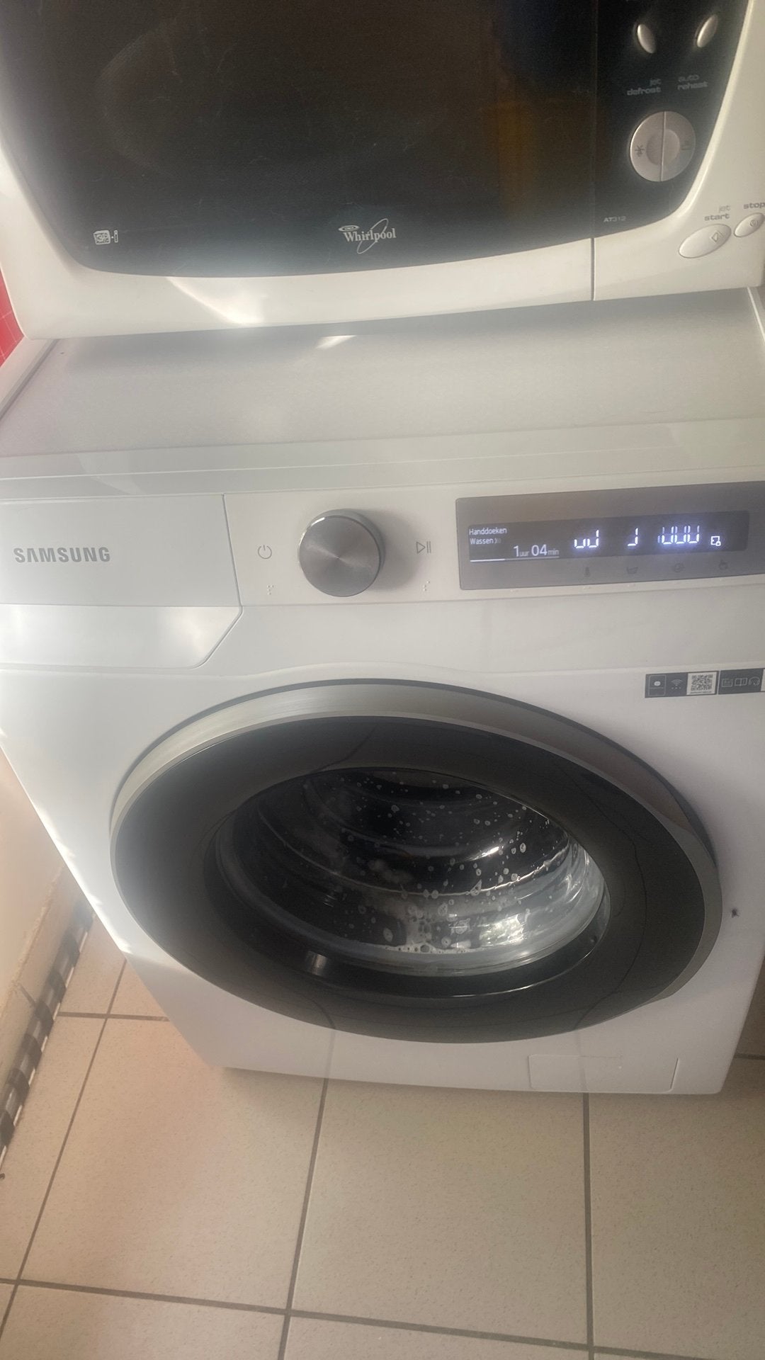 Wasmachine samsung eco bubble 9kg, Elektronische apparatuur, Wasmachines, Ophalen, 8 tot 10 kg, 1600 toeren of meer, Zo goed als nieuw