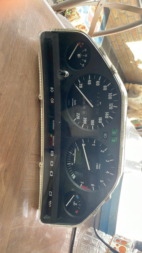 Compteur kilométrique tableau bord Compteur BMW e30 essence, Autos : Pièces & Accessoires, Enlèvement ou Envoi, BMW