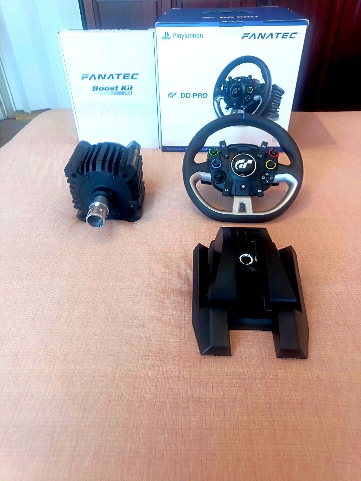 Fanatec Gt DD Pro 8Nm + kit palettes magnétiques, Informatique & Logiciels, Joysticks, Enlèvement