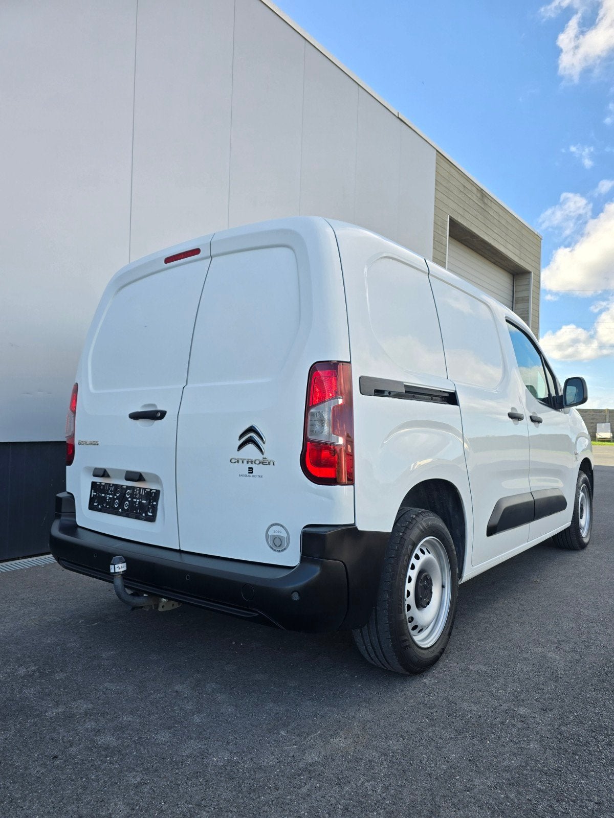 Citroën Berlingo 3zit Premium Lichtevracht/Carplay/Trekhaak, Autos, Achat, Euro 6, Entreprise, Citroën
