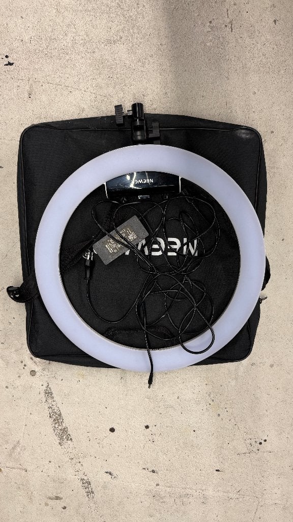 Neewer ring light, Audio, Tv en Foto, Fotografie | Fotostudio en Toebehoren, Ophalen, Lamp of Flitsset, Zo goed als nieuw, Dimbaar