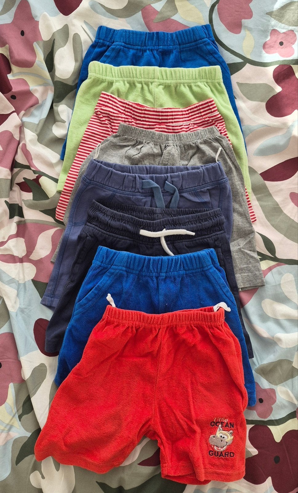 8 shortsmaat 92, Enfants & Bébés, Enlèvement ou Envoi, Utilisé, Garçon, Pantalon
