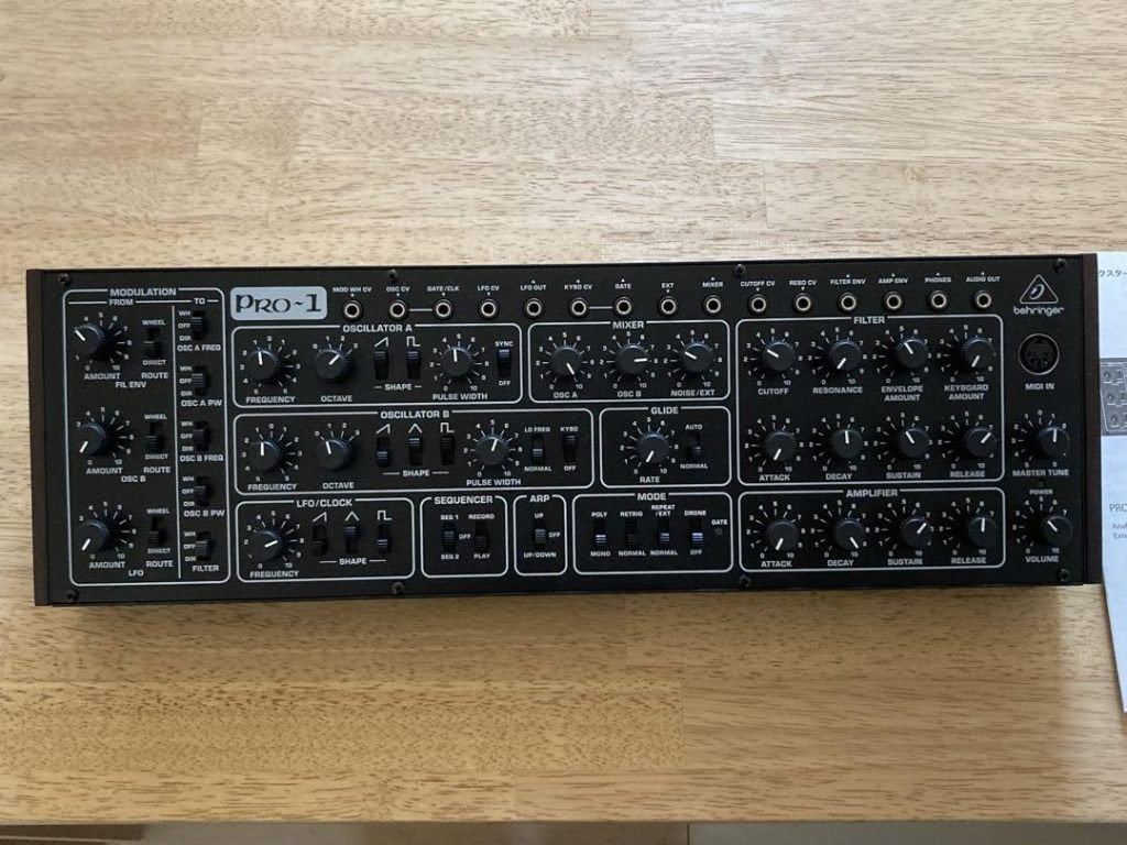 Behringer Pro-1, Enlèvement, Neuf, Autres marques, Avec connexion MIDI