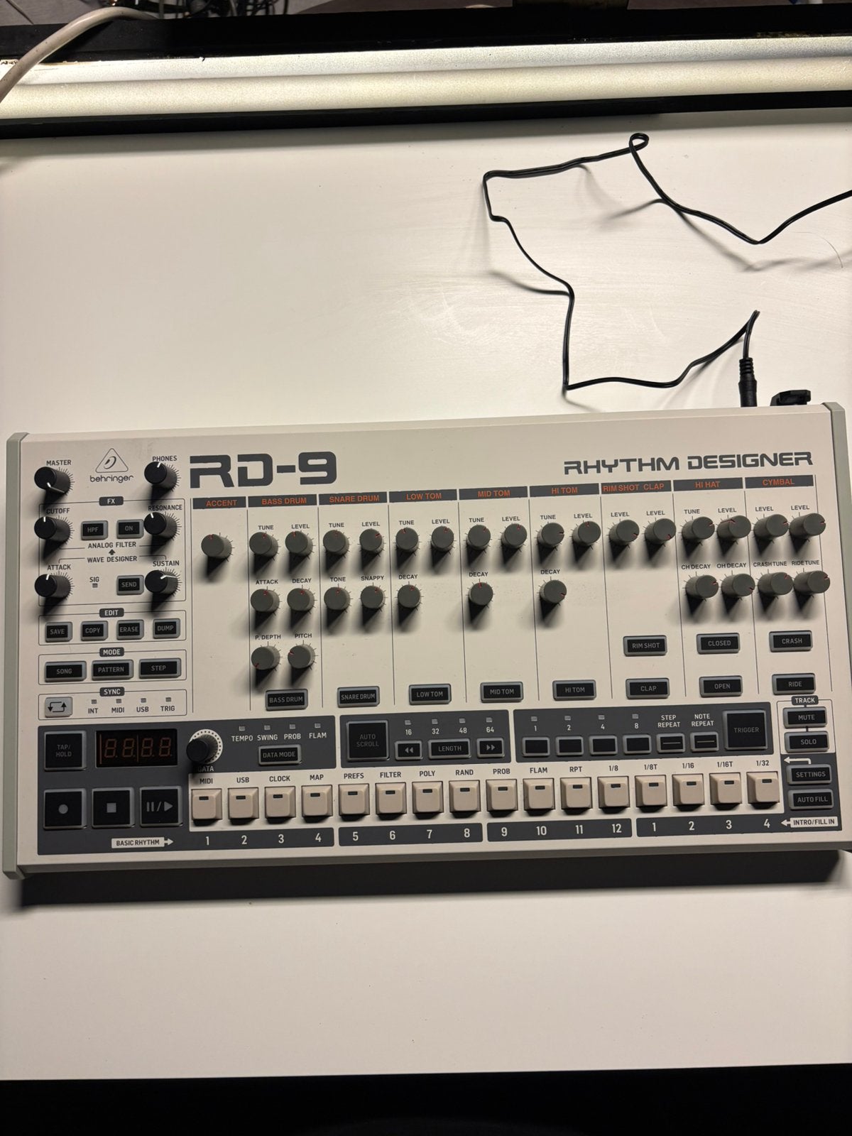 Behringer RD-9 RHYTHM DESIGNER, Muziek en Instrumenten, Dj-sets en Draaitafels, Ophalen, Zo goed als nieuw, Behringer