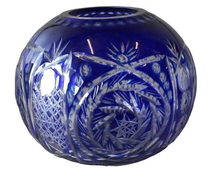 vase en forme de boule de cristal bleu., Antiquités & Art, Enlèvement ou Envoi