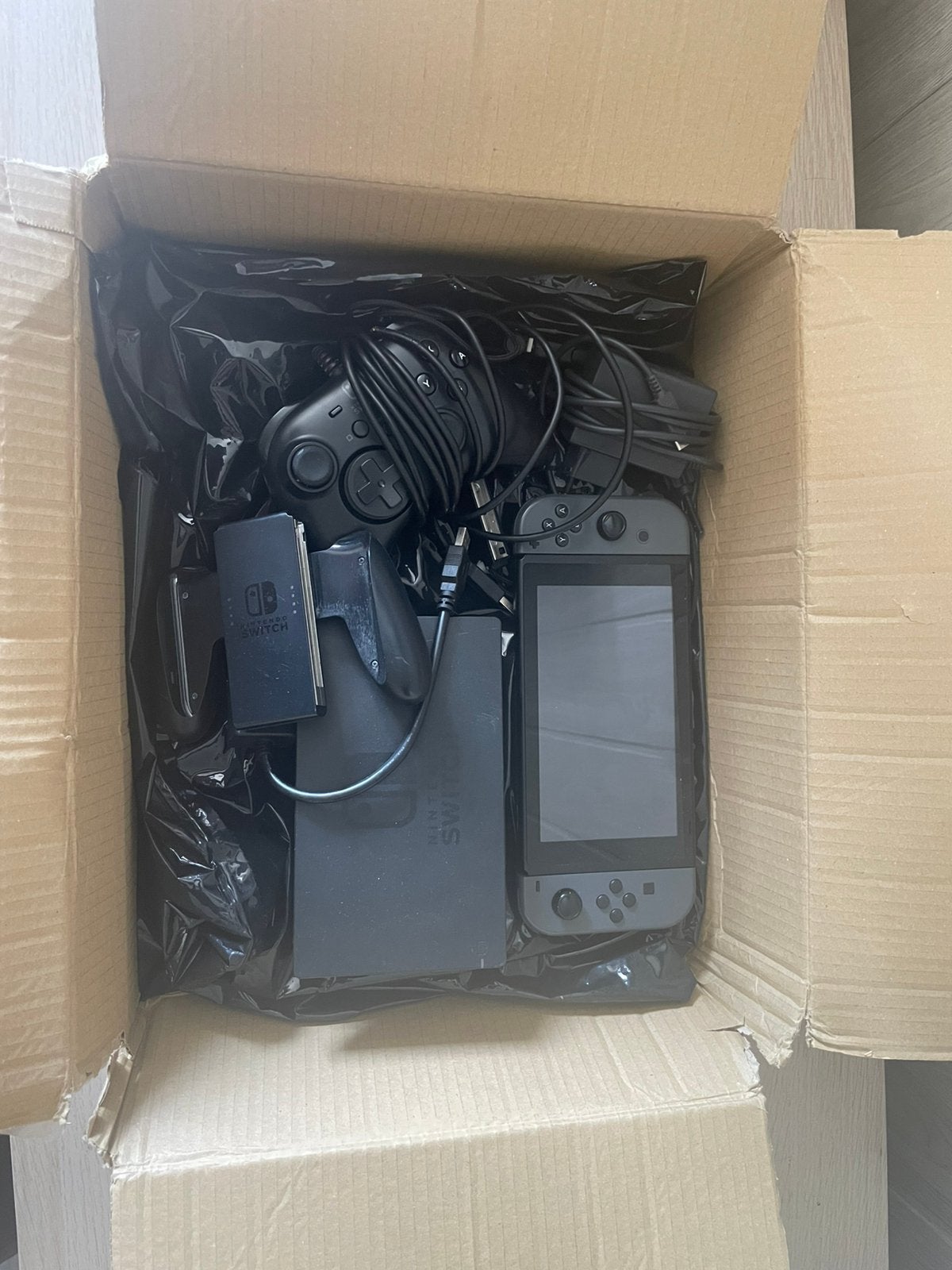 Nintendo Switch gris, Télécoms, Téléphonie mobile | Nokia, Comme neuf, Enlèvement