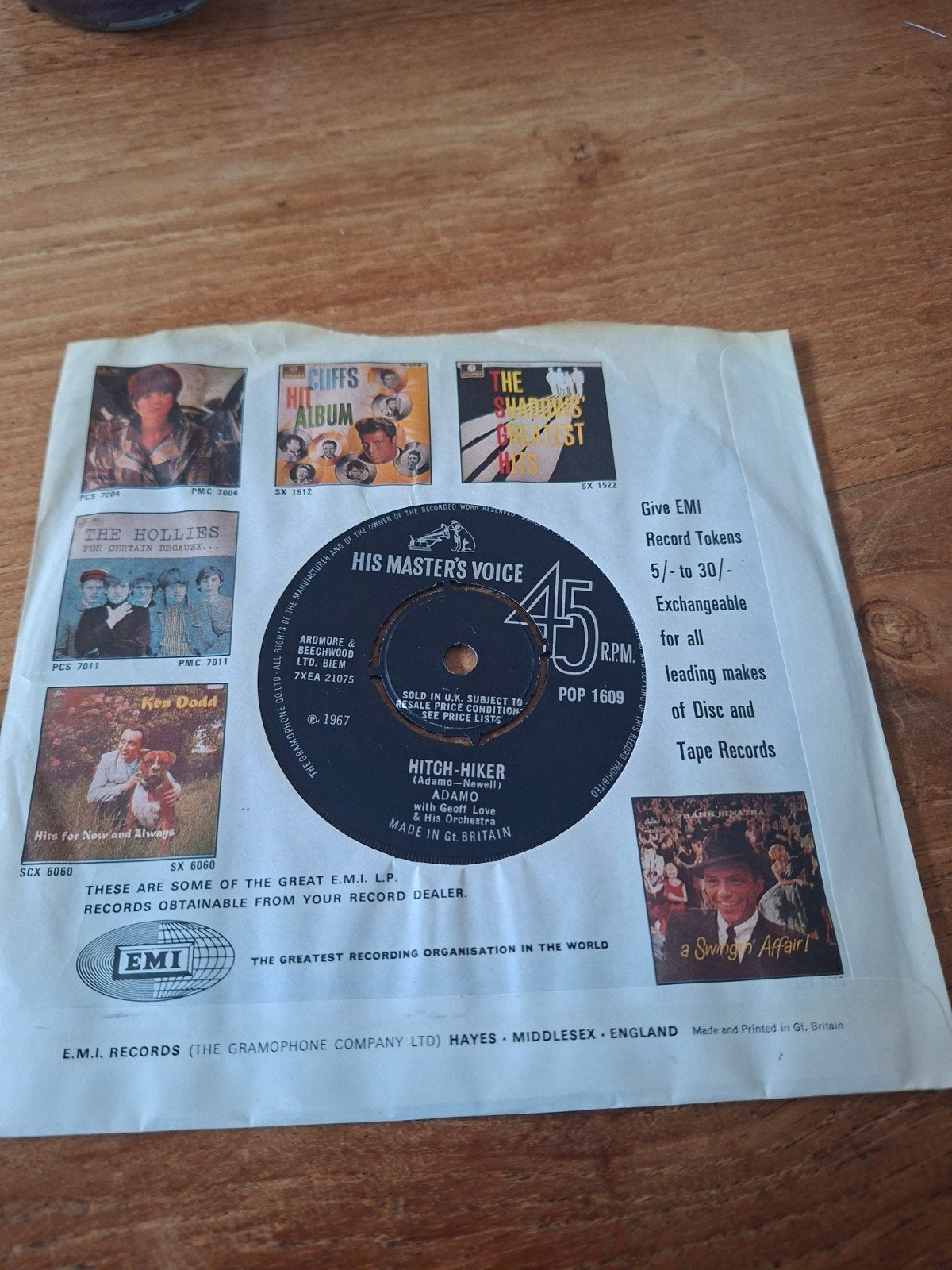 Vinyl - Single Adamo, Hitch-hiker, 1967, NM, Gebruikt, Wereldmuziek, 7 inch, Ophalen of Verzenden