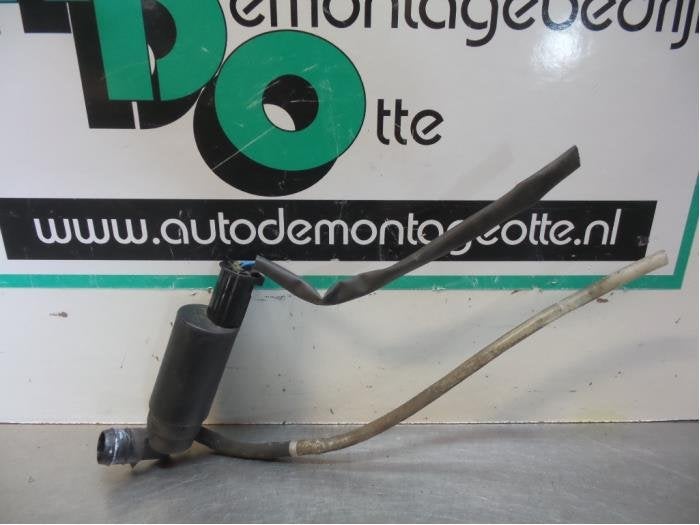 Pompe lave-glace avant d'un Toyota Corolla (Corolla 02-), -, 3 mois de garantie, Toyota, Utilisé