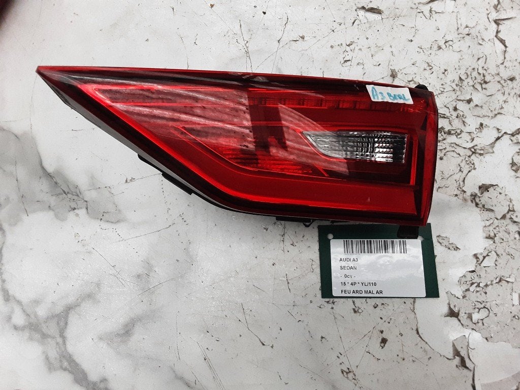 ACHTERLICHT RECHTS ACHTERKLEP Audi A3 Limousine (8VS / 8VM), Gebruikt, Mevr. I. Hauben, Audi, Rue de l'Espoir 34 34
4030  GRIVEGNÉE, BE