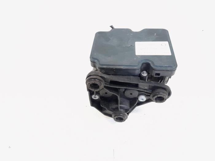 Pompe ABS d'un Volkswagen Polo, Volkswagen, -, 3 mois de garantie, Utilisé