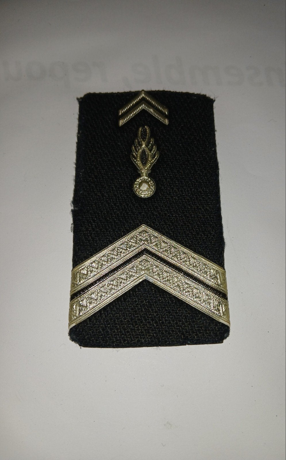 un grade de la gendarmerie nationale, Collections, Enlèvement ou Envoi