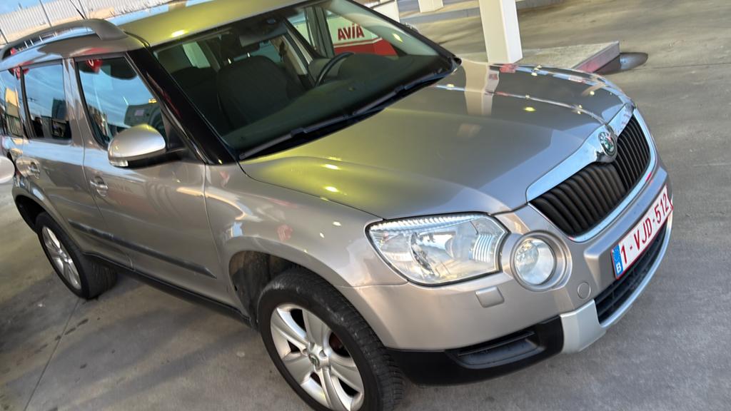 Skoda yeti 1.2 TFSI, Auto's, Skoda, Voorwielaandrijving, Euro 5, Stof, Zwart
