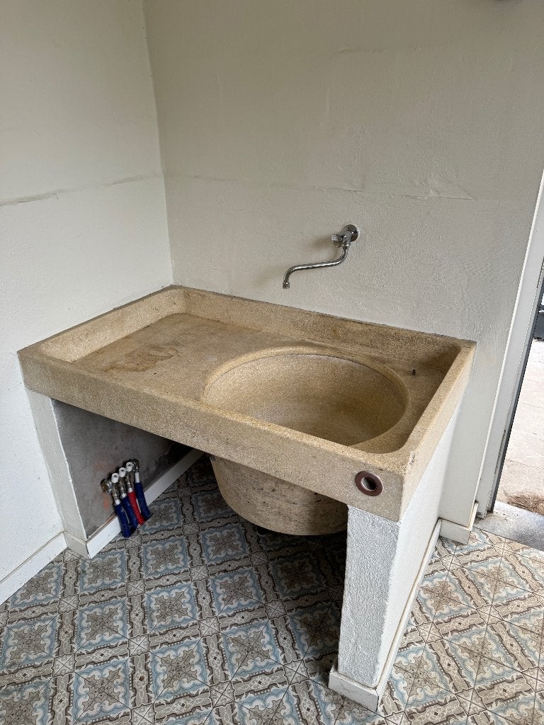 Vintage terrazzo wasbak, Doe-het-zelf en Bouw, Ophalen, Gebruikt, Steen, Wastafel