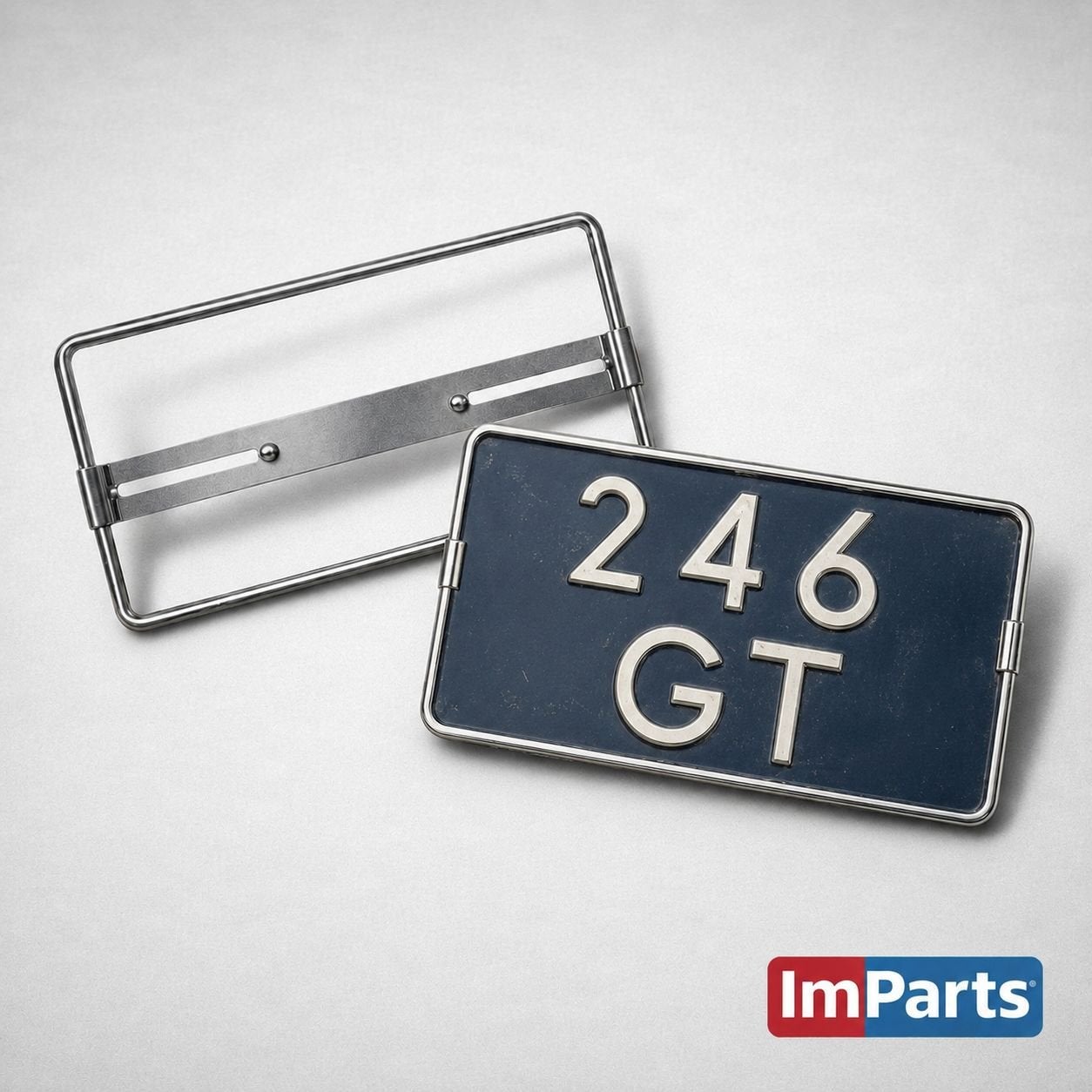 Support de plaque d'immatriculation, chromé. Dimensions : 27, Neuf, -, Alfa Romeo, -