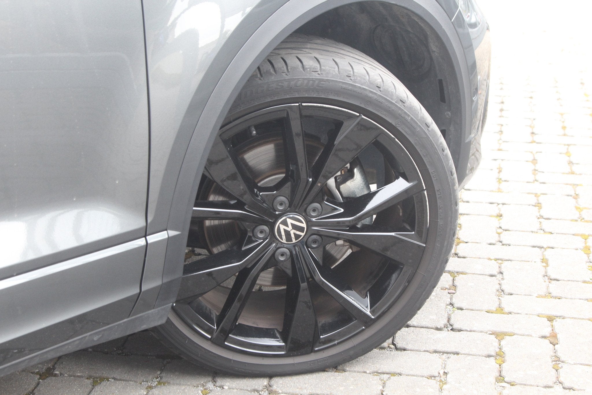 Volkswagen T-Roc 1.5 TSI 150 DSG R-LINE BLACK STYLE - 25.000, Auto's, Stof, 4 cilinders, 5 zetels, 5 deurs