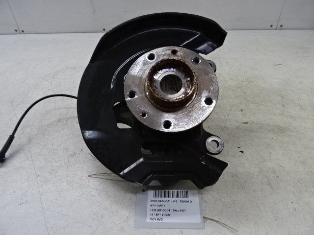 MOYEU DE ROUE AVANT DROIT Nissan Qashqai (J11), Germany@nissan-services.eu, Kronenweg 38
50389  Wesseling, DE, Utilisé, Nissan