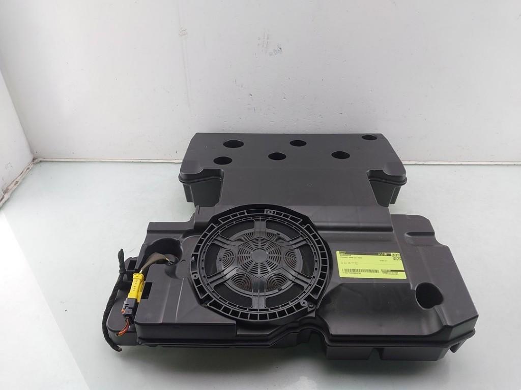 SUBWOOFER 5008 II (M4 / MC / MJ / MR) (|9809351580|), Gebruikt, Peugeot