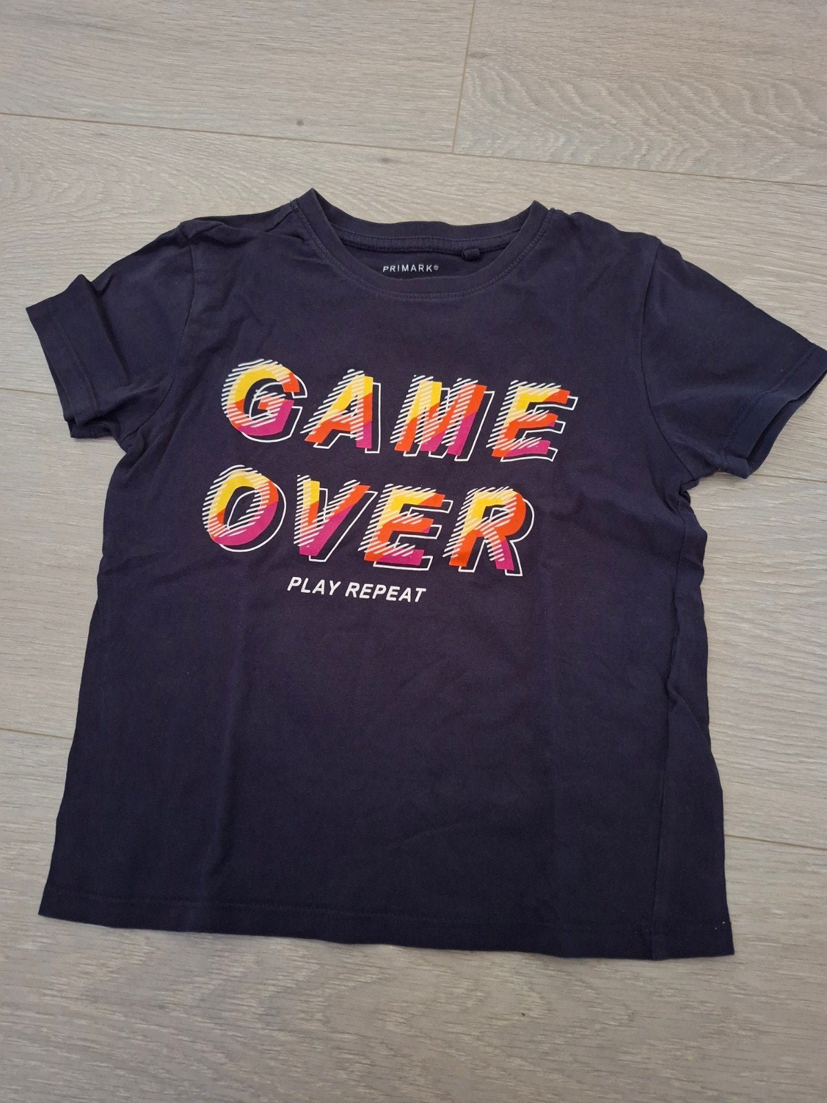 T-shirt game over M122, Ophalen of Verzenden, Zo goed als nieuw, Shirt of Longsleeve, Primark