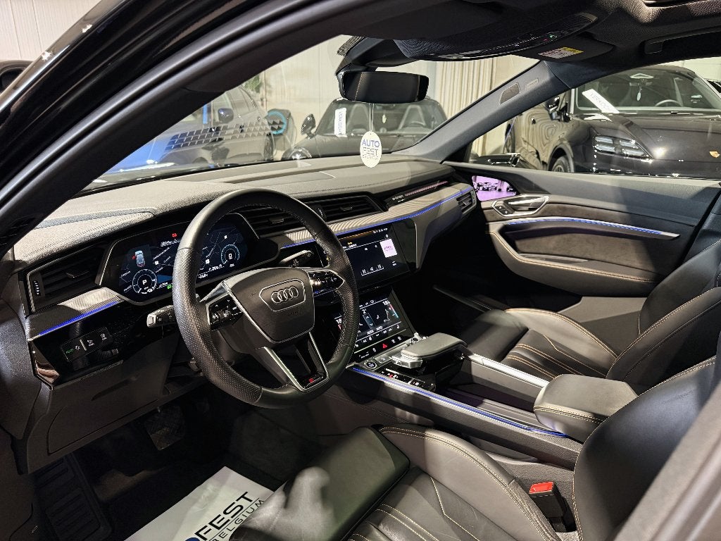 Audi E-Tron 50 Quattro S-Line ‘Black Edition’ - Garantie, Auto's, Automaat, Dealer onderhouden, Zwart, Leder