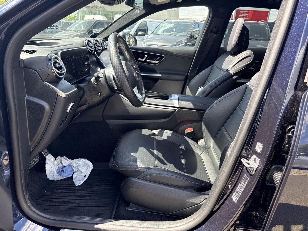 Mercedes-Benz GLC-Klasse 300 e 4MATIC SUV AMG Line | Panoram, Auto's, Automaat, Stof, Gebruikt, 4 cilinders