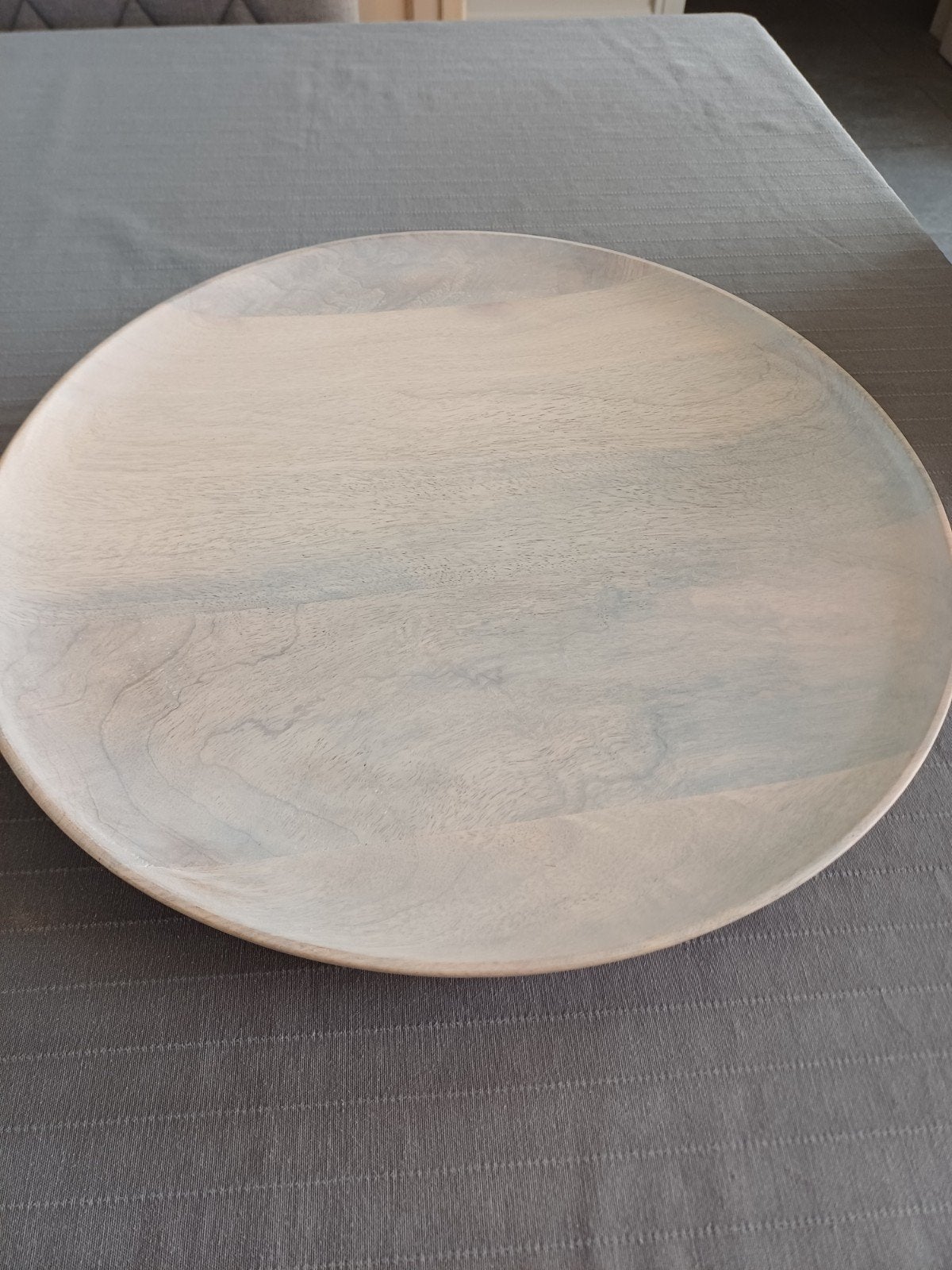 Groot houten dienblad, Ophalen