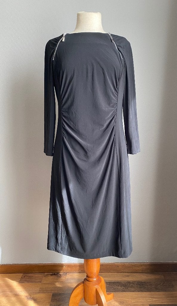 Zwarte jurk Joseph Ribkoff maat 42, Kleding | Dames, Verzenden, Zwart, Maat 42/44 (L), Joseph Ribkoff