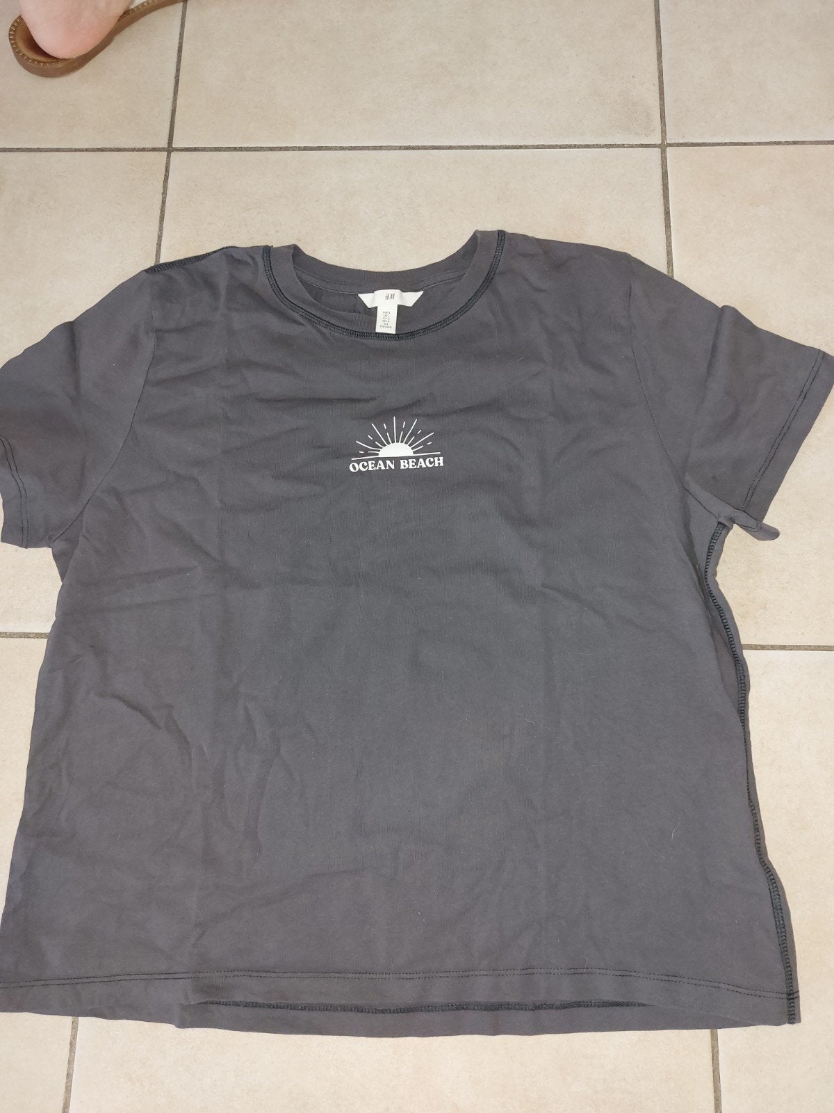 T-shirt H&M, maat L, Kleding | Dames, T-shirts, H&M, Maat 42/44 (L), Ophalen of Verzenden, Zo goed als nieuw