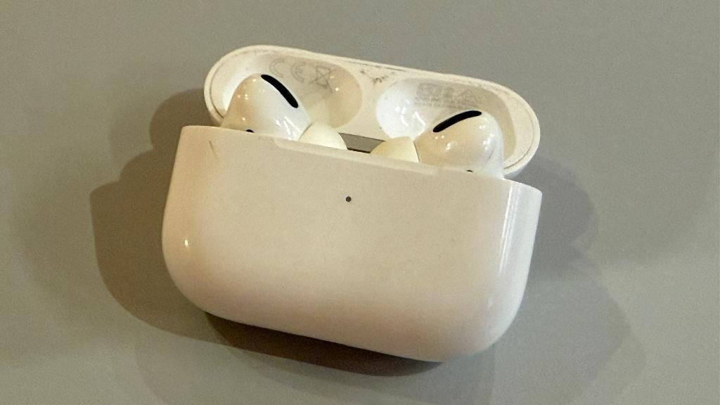 Apple Airpods Pro met defect, Ophalen, Gebruikt, Apple