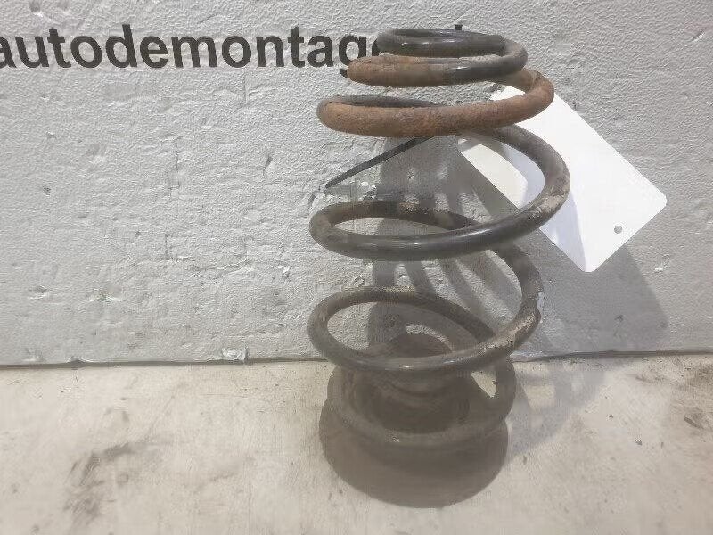 SCHROEFVEER LINKS ACHTER Opel Astra H GTC (L08) (st), Bahnhofsplatz 65423 Rüsselsheim am Main, DE, Enlèvement ou Envoi, Opel, Opel Automobile GmbH