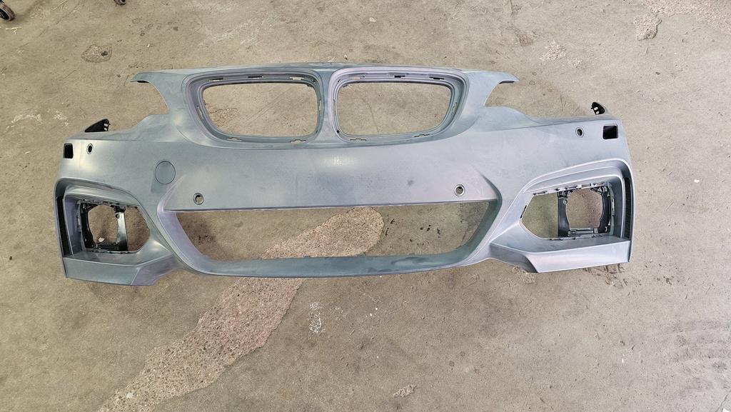 M - Voorbumper nieuw pdc en koplampreiniging BMW 2 serie F22, Auto-onderdelen, Ophalen, -, -, Nieuw