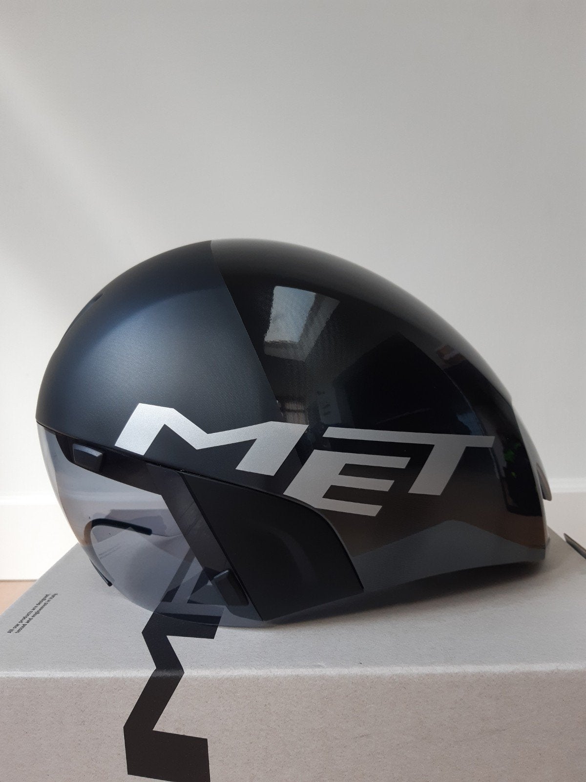 MET Codatronca aero TT fietshelm zwart/zilver M, Fietsen en Brommers, Ophalen of Verzenden, M