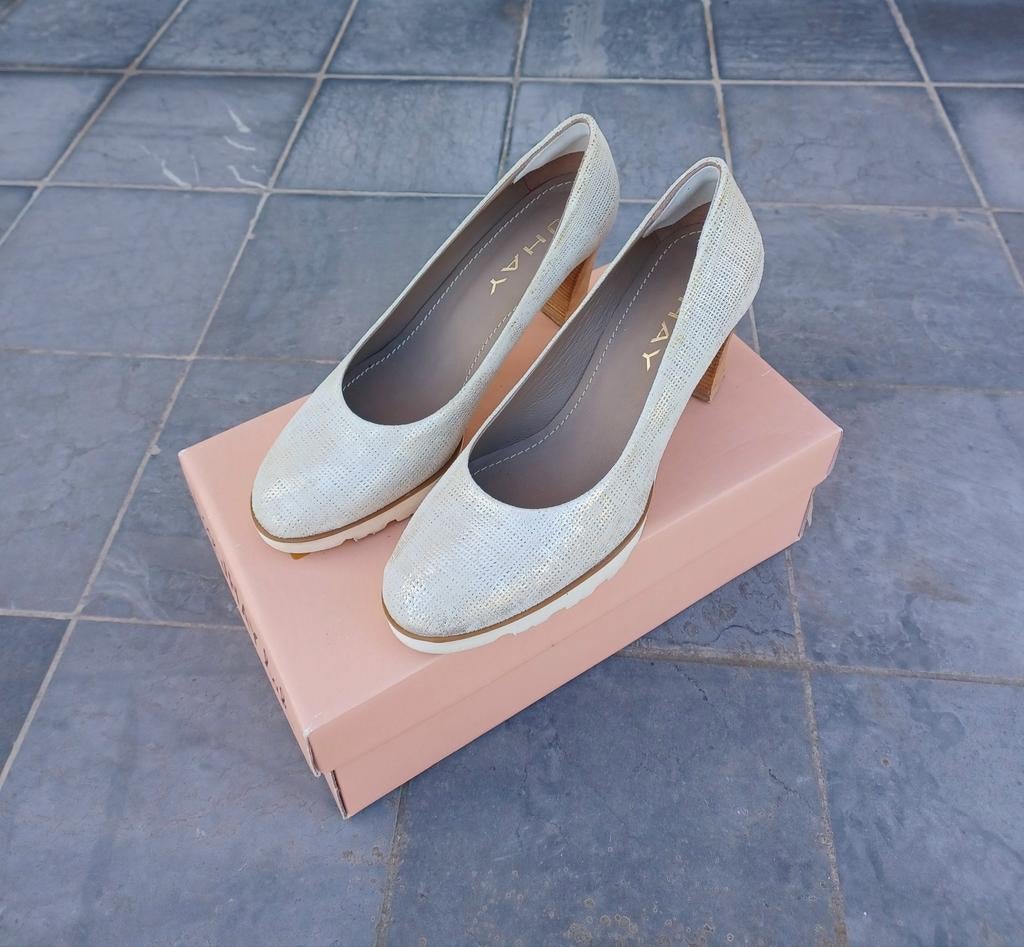 Pumps schoenen Jhay maat 38 Nieuwstaat, Ophalen, Zo goed als nieuw, Pumps, Jhay