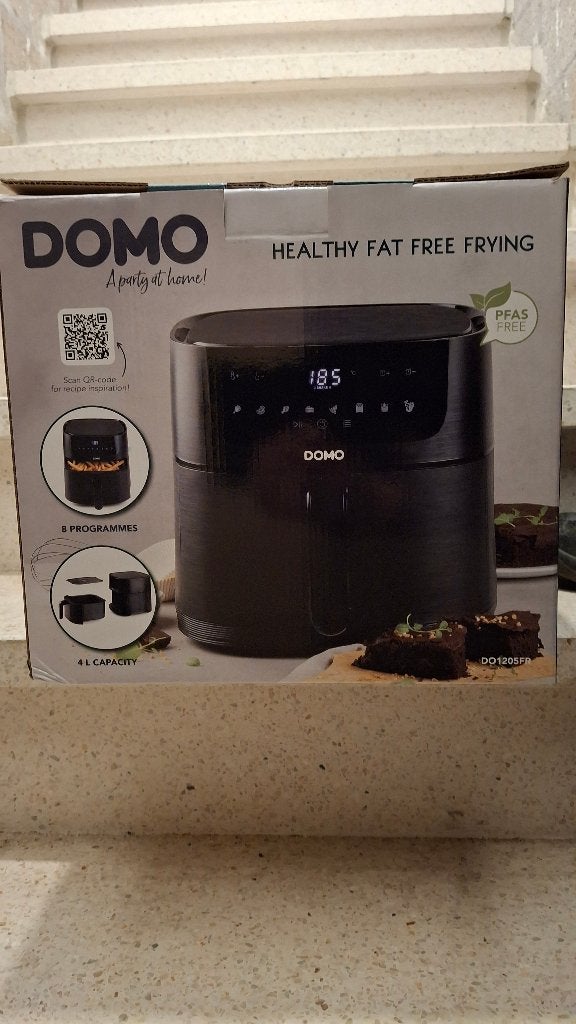 Airfryer NIEUW van Domo 4L capaciteit zwart, Elektronische apparatuur, Ophalen of Verzenden, Nieuw, Airfryer