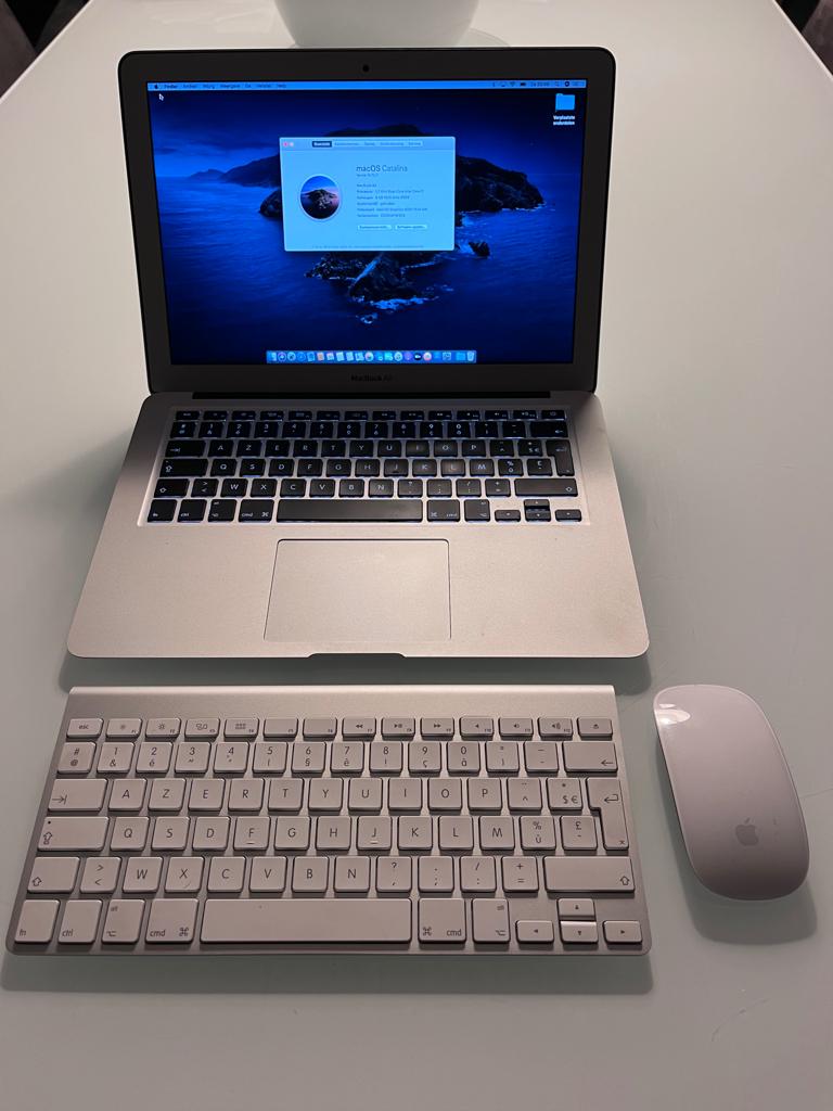 MacBook Air, Moins de 2 Ghz, Utilisé, Azerty, 128 GB ou moins