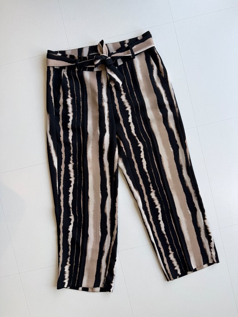 Gestreepte broek in zwart en beige (Cambio - M), Vêtements | Femmes, Culottes & Pantalons, Taille 38/40 (M), Cambio, Enlèvement ou Envoi