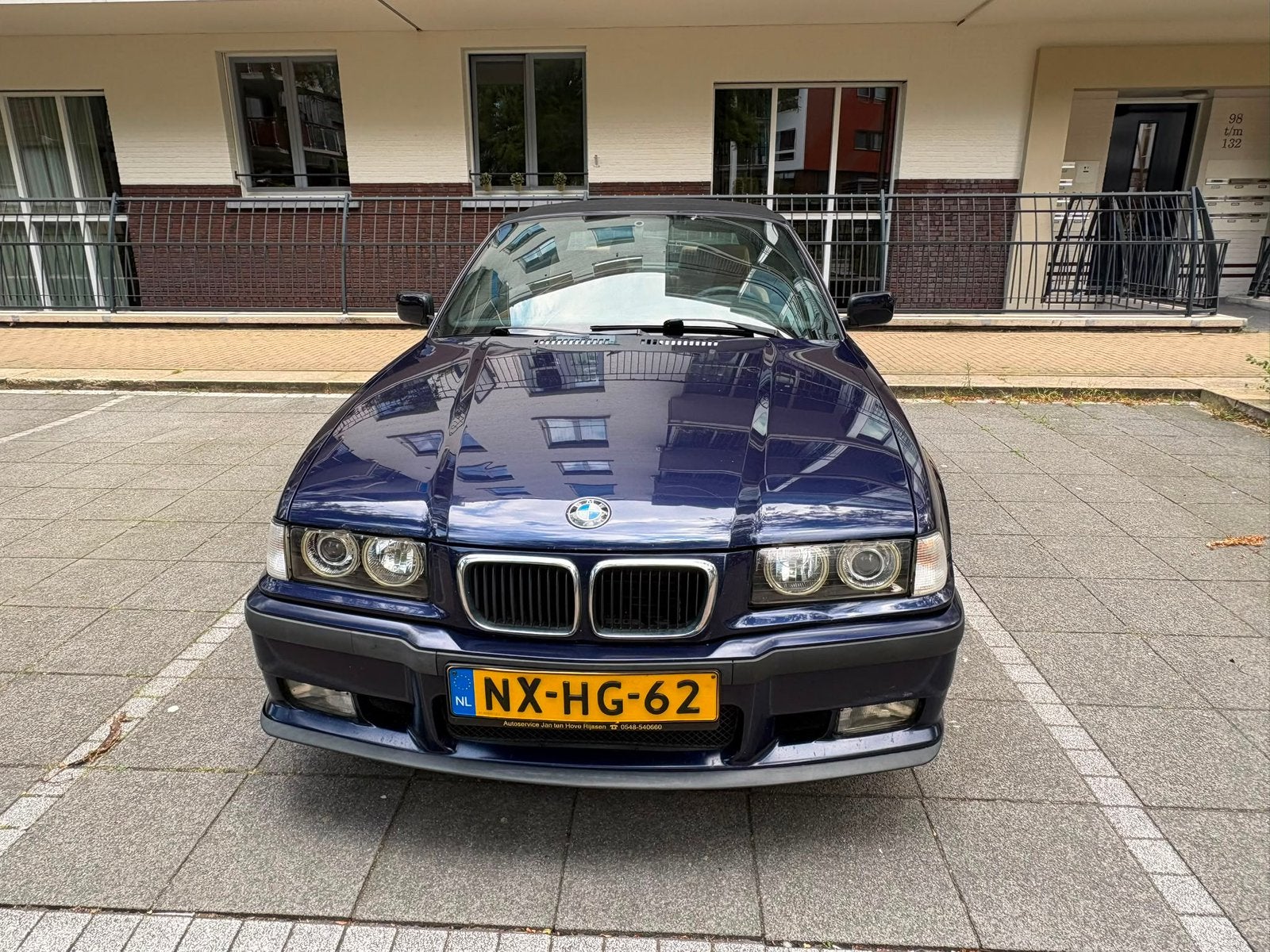 BMW 3-Serie 2.0 I 320 Cabriolet AUT 1996 Blauw unieke 150PK, Auto's, Automaat, Cabriolet, Blauw, Particulier