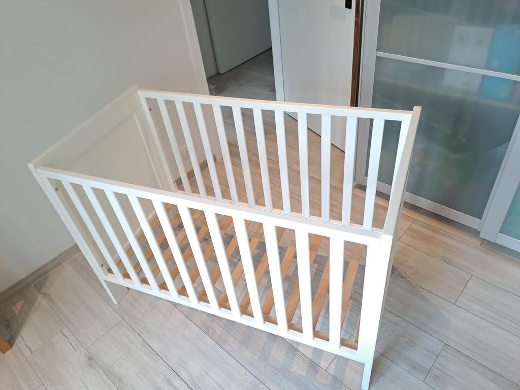 Lit bébé (ikea Sundvik), Enlèvement, Lit