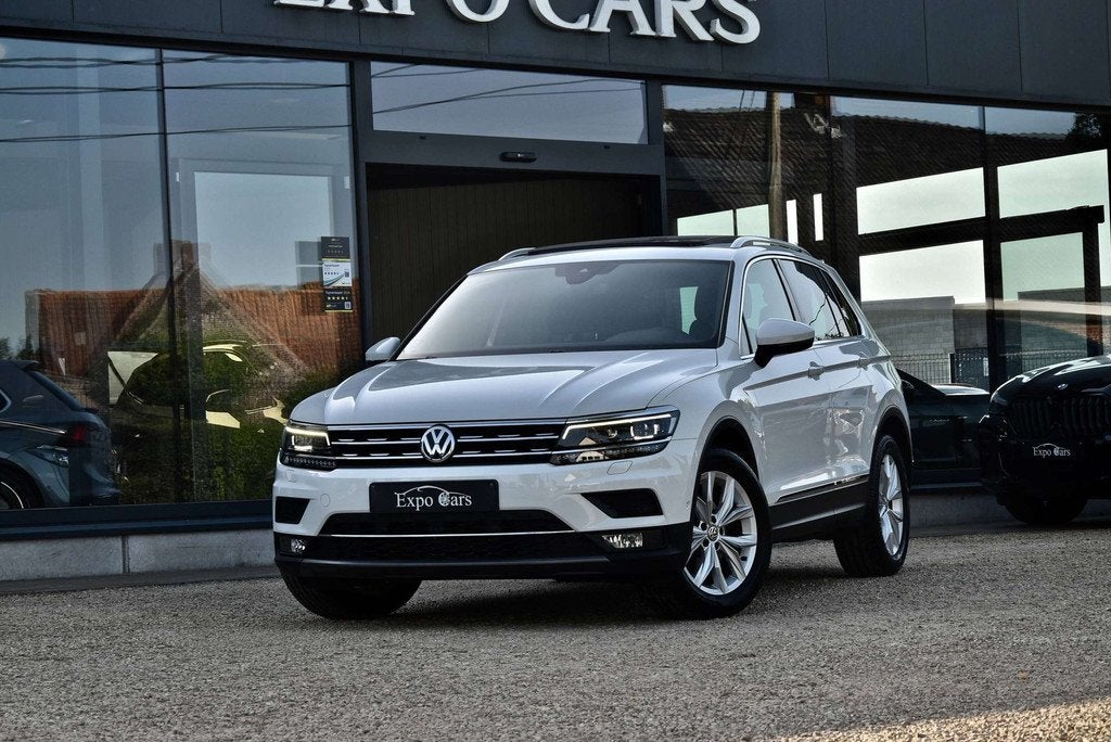 Volkswagen Tiguan Tiguan 1.4 TSI ACT Highline BMT DSG*PANO D, Auto's, Volkswagen, Automaat, 4 cilinders, Leder, 5 zetels