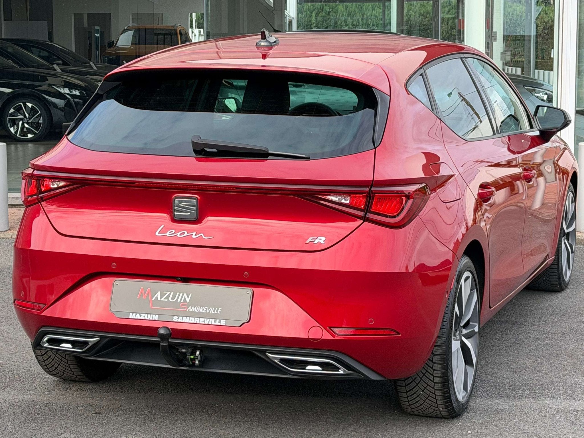 SEAT Leon 1.5 TSI * DSG * FR Design * CARPLAY * Att. Rem *, Autos, Rouge, Achat, Entreprise, Leon