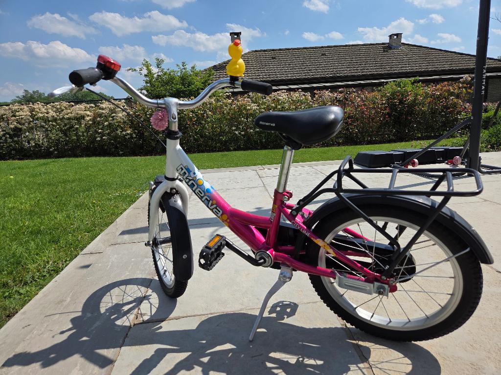 Meisjesfiets te koop, Minerva, Enlèvement, Utilisé, Frein à main