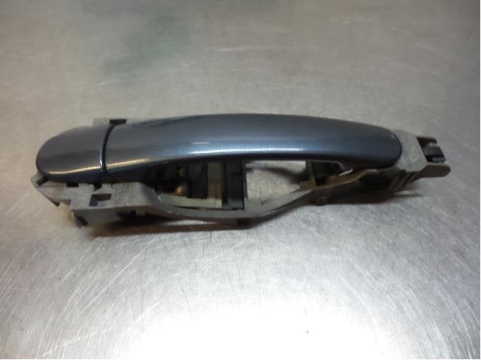 Poignée portière 4portes arrière droite d'un Volkswagen P, Volkswagen, -, Utilisé, -