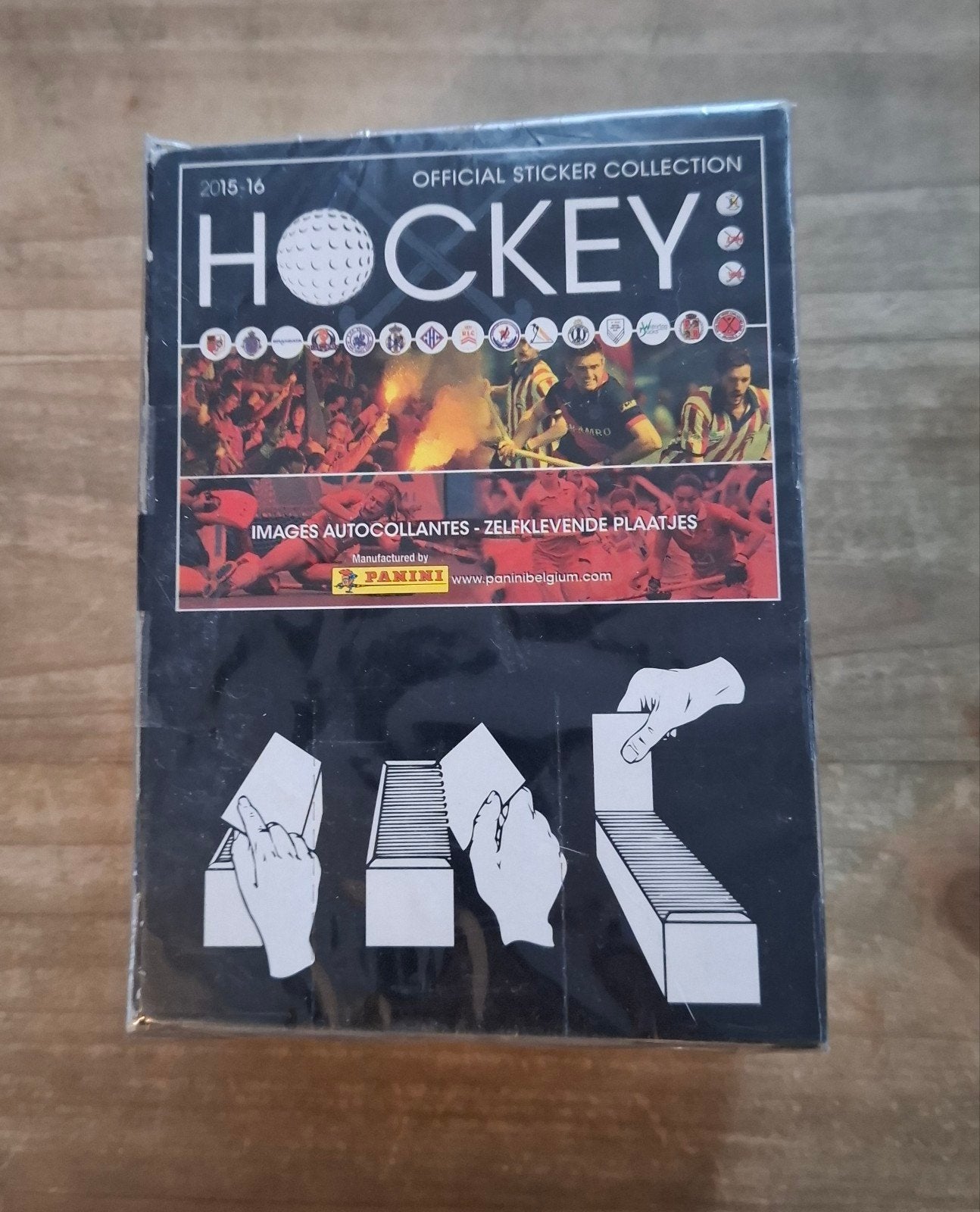 Panini box Hockey 2015 België België 100 pouches, Ophalen of Verzenden
