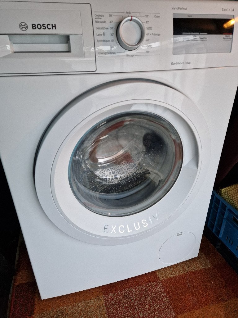 Bosch 8kg A +++ wasmachine, Ophalen, Zo goed als nieuw, Voorlader