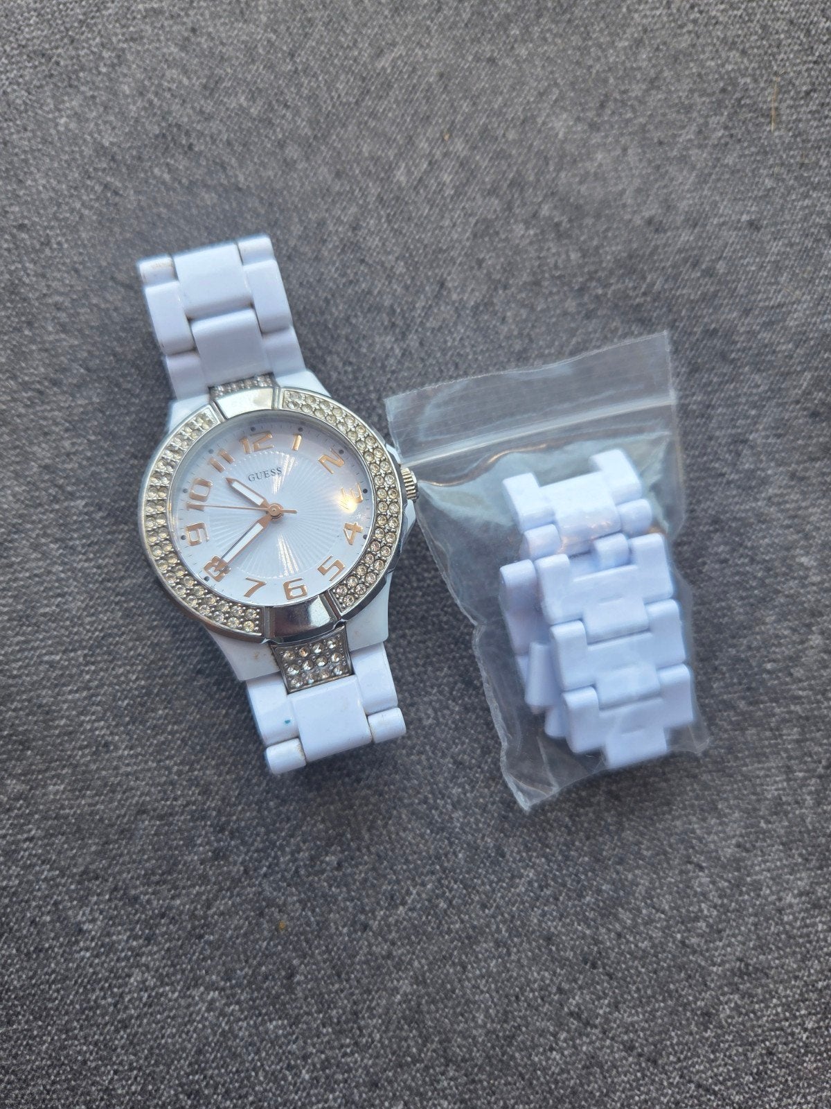 Meerdere dames horloges van Guess, Ophalen, Guess