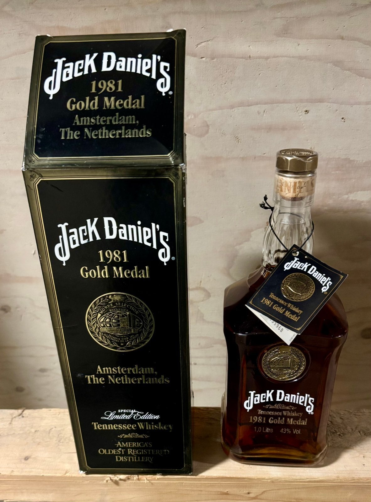 Médaille d'or Jack Daniel's à vendre 1981, Enlèvement ou Envoi, Comme neuf