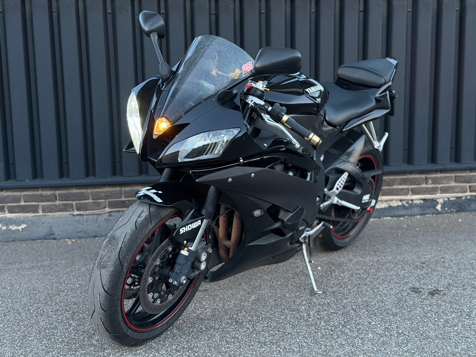 Yamaha R6 2006, ohlins amortissement, amortissement volant, Motos, Motos | Yamaha, Entreprise, Occasion, Plus de 35 kW, Super Sport