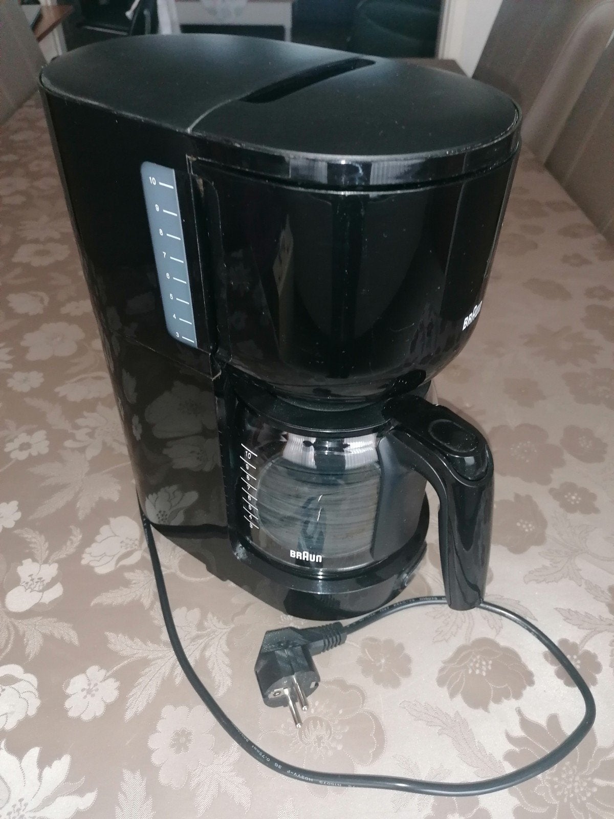 Braun koffiezetapparaat, Ophalen, Koffiemachine, Zo goed als nieuw, 4 tot 10 kopjes