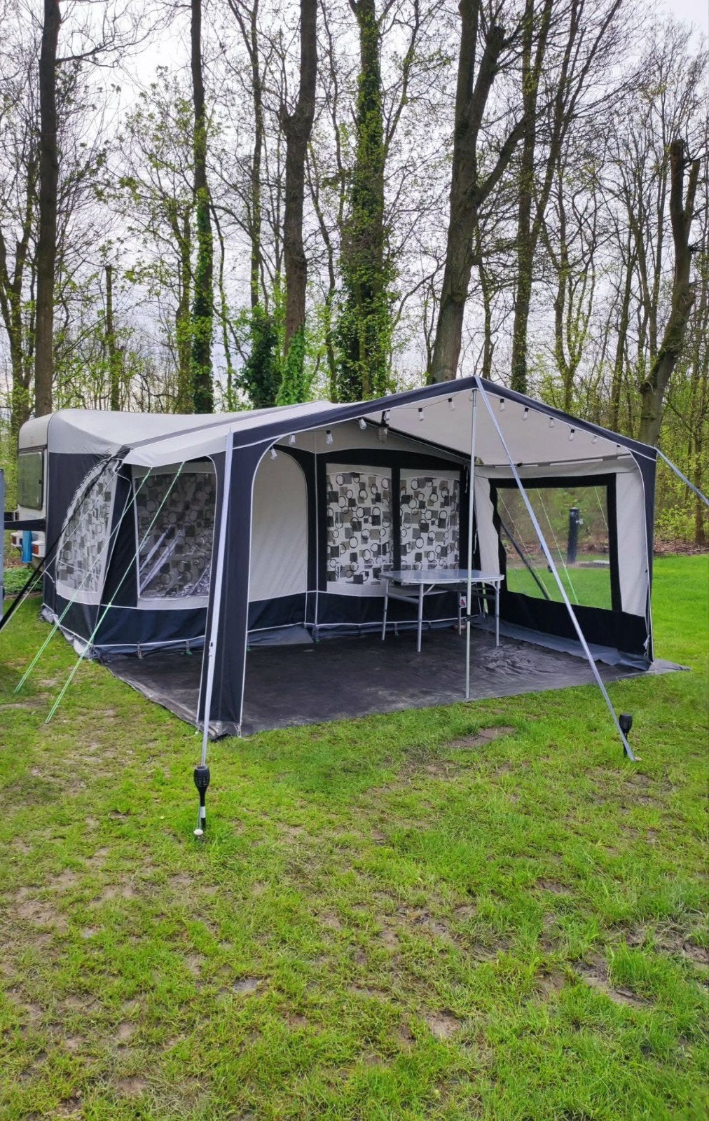 Adria Optima 460 Q stapelbed  MTM 1100kg, Ophalen